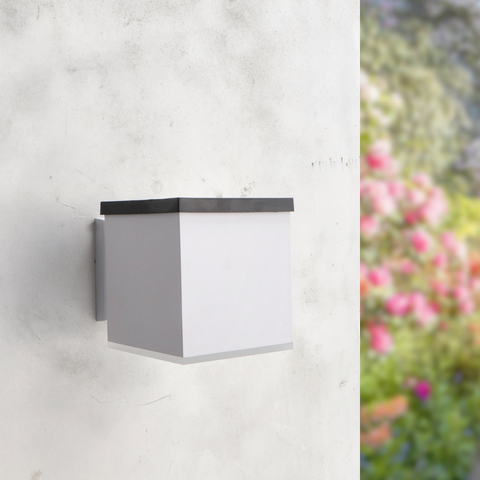 aplica solara, aplica cu incarcare solara, aplica fatada, aplice incarcare solara, aplice exterior, aplica solara aluminiu, aplica alba, aplica cub, aplice exterior, led-box.ro