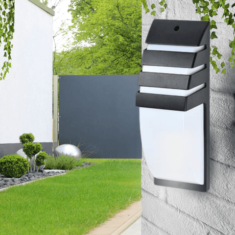 Aplica exterior Viki, 1xE27 IP54, carcasa aluminiu, negru - led-box.ro