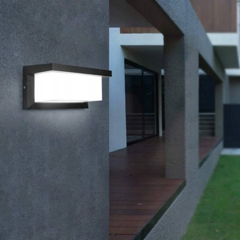 aplica LED fatada, aplica moderna exterior, aplica led exterior, aplica perete, aplici exterior, aplice led exterior, aplice de exterior, aplice exterior moderne, aplica led fatada, aplica led perete exterior, aplica exterior terasa, aplica terasa exterior, aplice exterior casa, aplica iluminat exterior, aplica exterior dedeman, aplica exterior ieftina