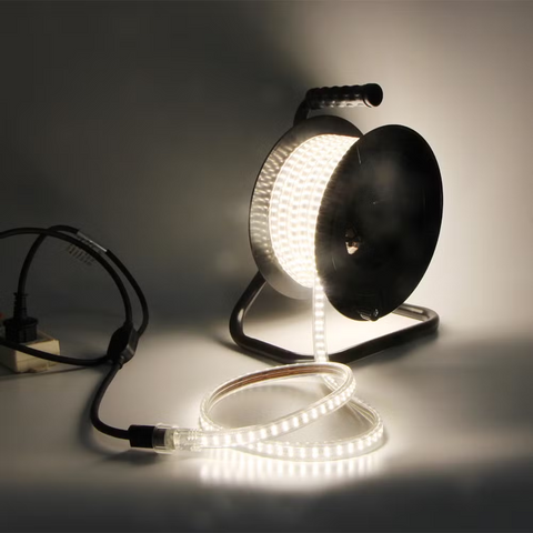 banda led santier, banda led 220V, banda LED bobina, banda led santier, banda led rezistenta la apa, banda led 220v exterior, banda led bobina, banda led 50m, banda led 220v IP65, led-box.ro