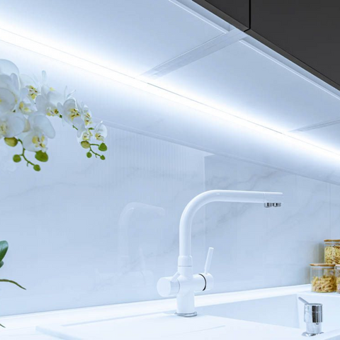 banda led interior, banda cu leduri, banda led IP20, banda led rola 5m, banda led 240led/m, banda led 12V, led-box.ro