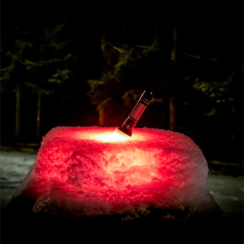 Încărcare magnetică USB – lanternă Olight