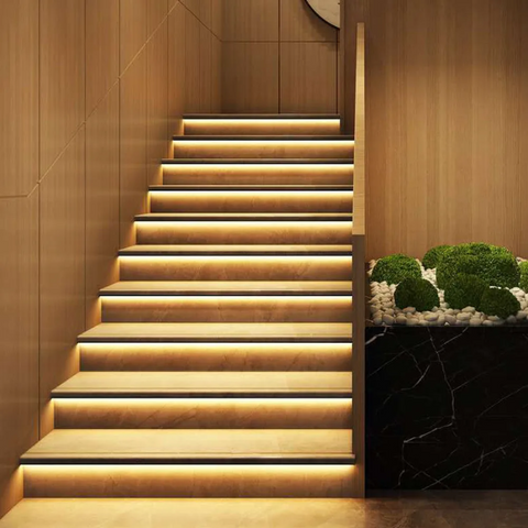 kit luminat scari, iluminat scari led, kit cu senzor iluminat scari, profile aluminiu scari, profile banda led iluminat trepte, kit inteligent cu senzor scari, scari iluminat led-ed-box.ro