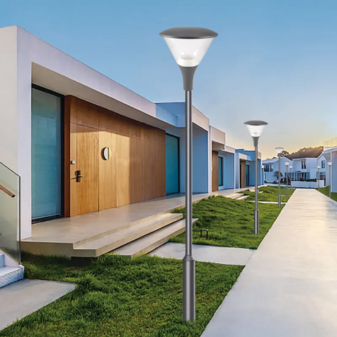 Corp de iluminat LED 60W cu lumină rece 5000K, design conic, IP65
