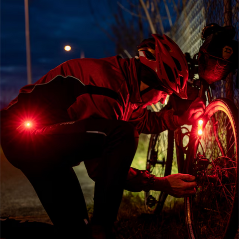 Olight Oclip Pro reîncărcabilă rapid prin USB-C