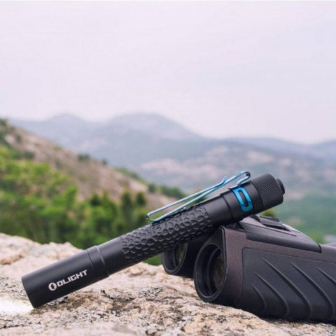 Lanterna tactica Olight I5T plus Pebble design, waterproof - led-box.ro