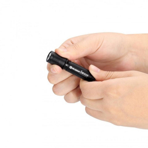 Mini lanterna breloc, lanterna Olight I3E EOS, lanterne chei, lanterne breloc, mini lanterne puternice, lanterne breloc profesionale, lanterne chei puternice, led-box.ro