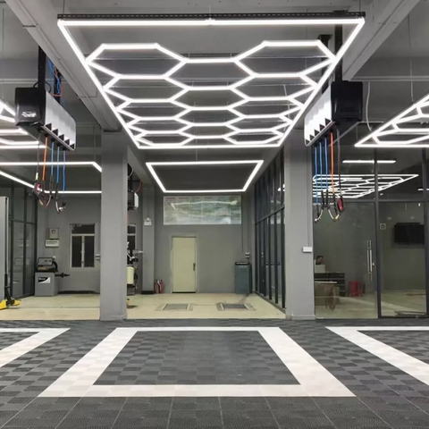 Panou LED HoneyComb 600W cu cadru din aluminiu și difuzor policarbonat