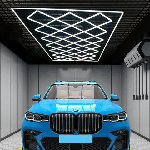 Secțiune a structurii hexagonale a panoului LED HoneyComb 680 W cu lumină alb rece