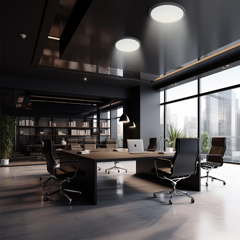 Montaj plafonieră LED FILO 36W rotundă în birou modern