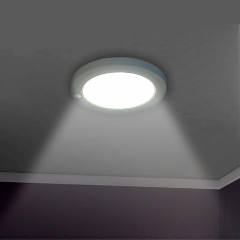 spot led cu senzor, spoturi cu senzor miscare, plafoniera cu senzor, spot rotund, plafoniera suprafata, spot cct, led-box.ro