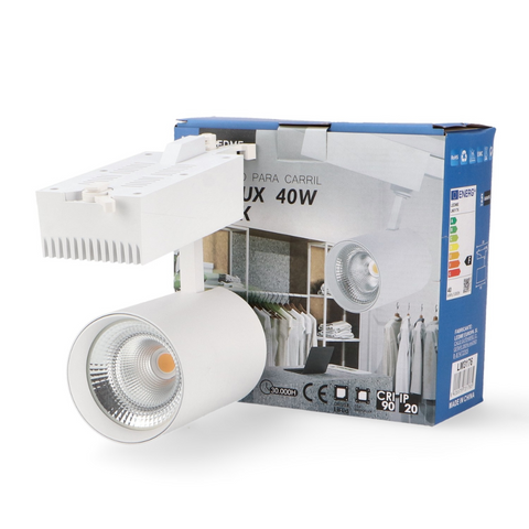 Proiector LED 40w alb, spot led pe sina, proiector led pe sina, iluminat sina, sina spoturi, spoturi albe pe sina, sina led tavan, iluminat pe sina, proiectoare albe pe sina, sina tavan spoturi alb, corpuri de iluminat pe sina, proiector led sina, spoturi sina albe, led-box.ro