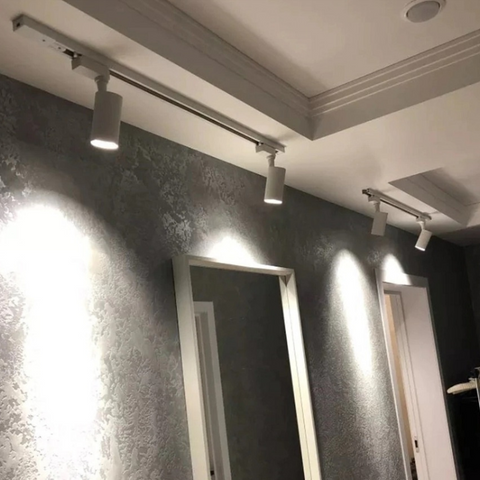 sina trifazata tavan, sine trifazate, sine trifazice, sine spoturi led, sina spot led, sina 3 faze, sina spoturi, iluminat pe sina, sina alba, sina 1m, led-box.ro