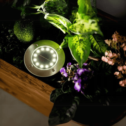 Spot rotund incastrabil 12xSMD, incarcare solara si senzor, IP54 - 4 bucati - led-box.ro