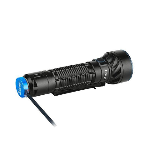 Olight Outdoor – lanterna cu lumină albă și colorată