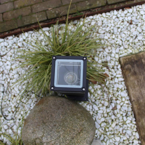 stalp iluminat gradina, stalpi iluminat curte, stalpi de gradina, stalp led gradina,stalpi gradina cu led,stalpi iluminat alei,stalpi iluminat exterior dedeman,stalpi iluminat exterior gradina,stalpi iluminat gradina ieftini, stalpi iluminat gradina 230V, stalpi iluminat pentru gradina, stalpi curte, stalpi alei
