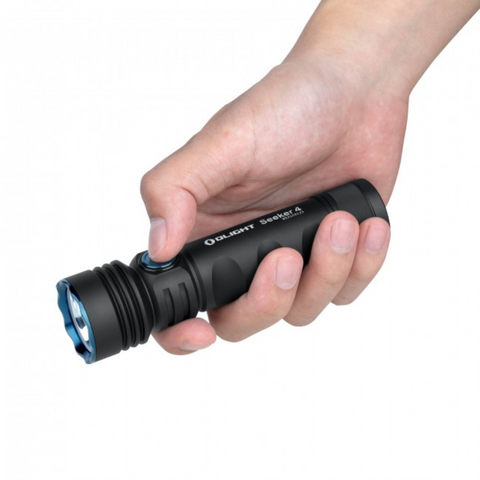 Olight Seeker 4 – Lanternă LED 3100 lm, 400 m, USB-C, led-box.ro