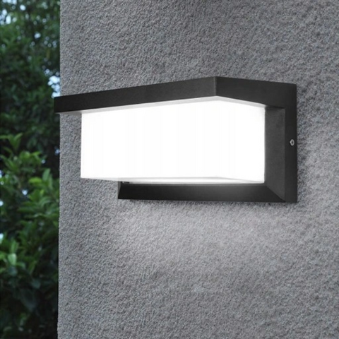 Aplica LED pentru intrare în clădire, lumină uniformă
