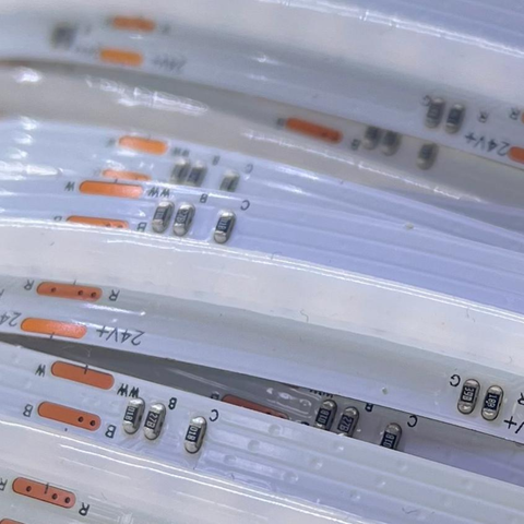 bandă LED COB RGB CCT 24V iluminat ambiental și funcțional
