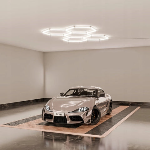 Lampă LED Hexagon 192W instalată showroom auto iluminat profesional