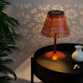lampă solară portocalie pentru terasă, model floral decupat