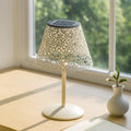 Lampă solară decorativă de masă pentru terasă, model floral
