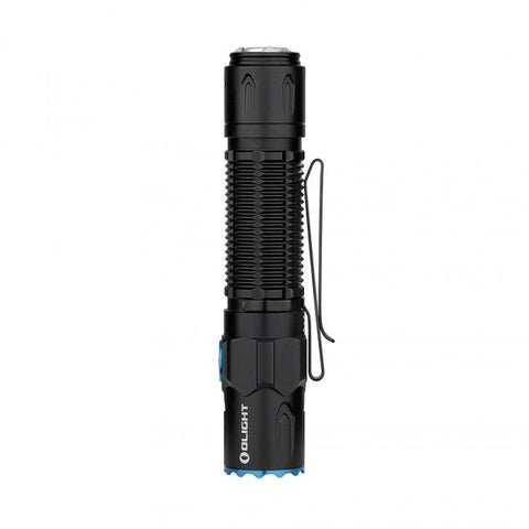 Lanterna Olight Warrior 3 rezistenta la apa IPX8
