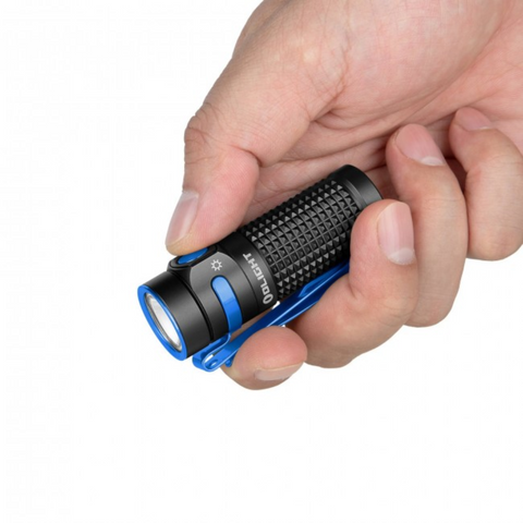 Olight Baton 4 dimensiune compactă, lanterna pentru zi cu zi
