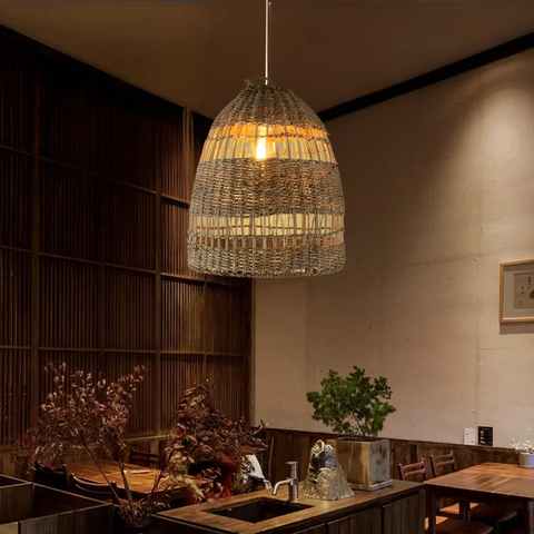 Pendul Fuerteventura textură naturală sub lumină caldă