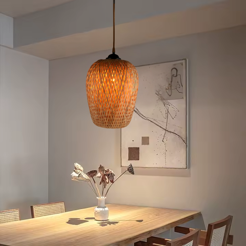 Pendul Tabarca în amenajare minimalistă