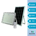 proiector solar, proiector 200w, proiector cu panou solar, proiector hibrid, proiector led 230v, proiector cu incarcare solara, proiector solar cu telecomanda, led-box.ro