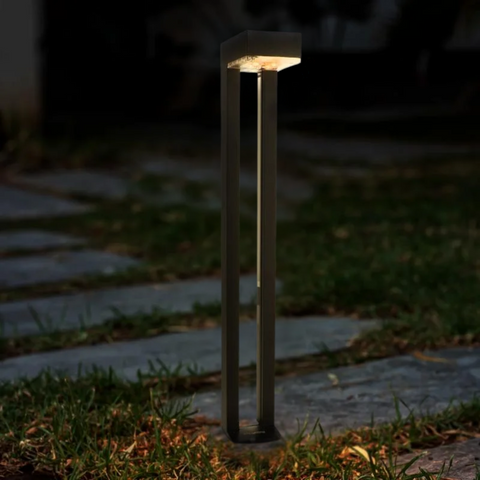 stalp solar lumina calda, iluminat alei, led-box.ro