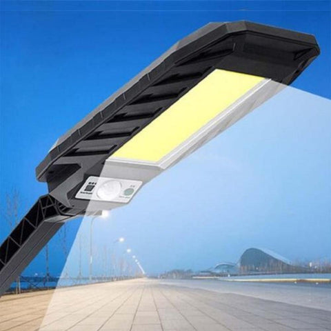 Lampa LED solara de perete 10W, cu senzor de miscare, Suport reglabil si Telecomanda-led-box.ro
