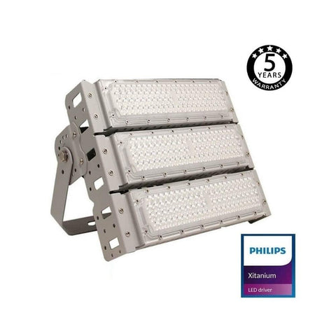 Proiector led modular, proiector led profesional, proiector cu led 230v, proiectoare led stadioane, proiector led 150w, proiector led exterior, proiectoare led modulare, proiector chip Osram, proiector ip65, Proiector Osram, proiector dedeman, proiector iluminat exterior, proiectoare navale